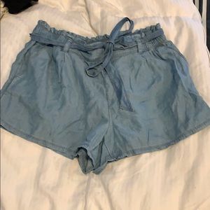 Aerie Jean shorts with tie